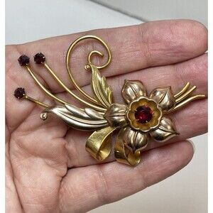 Vintage 1/20 12k Gold Filled Floral Brooch With Garnet Colored Stones Signed MC